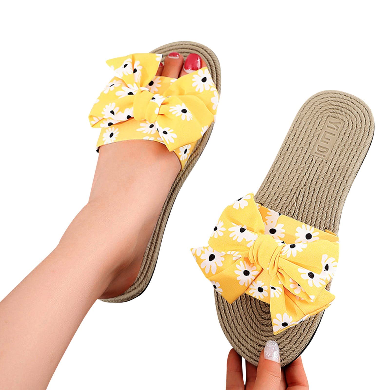 Women's Closed Toe Wedge Sandals - Spring Summer Beach Slippers for Outdoor & Casual Wear