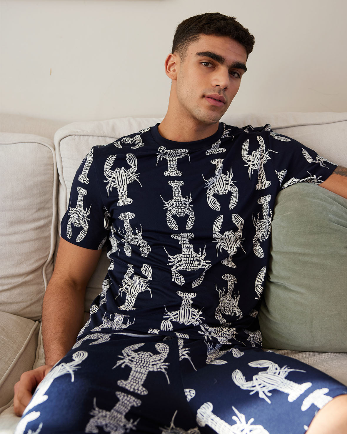 Lobster Print Short Sleeve Pajama Set for Women - Soft Cotton Sleepwear, Summer Lounge Outfit, Cute Cartoon Lobster Design for Nightwear and Home Relaxation