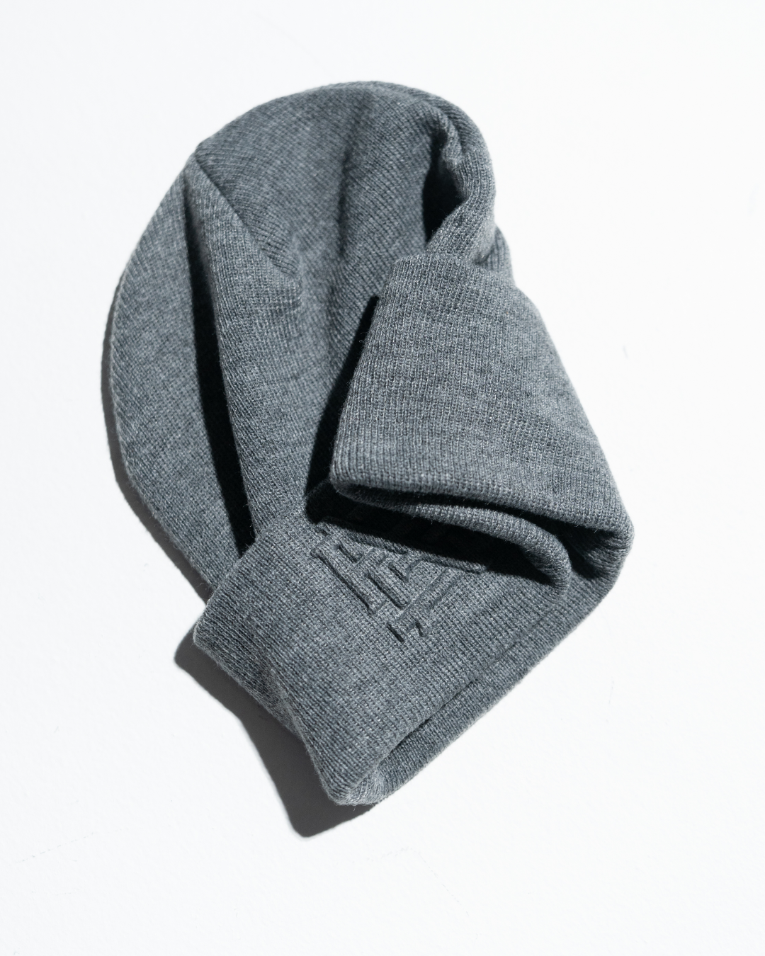 Embroidered Beanie Hat for Men & Women - Soft Heather Grey Winter Knit Cap - Perfect for Outdoor Activities, Skiing, and Casual Wear