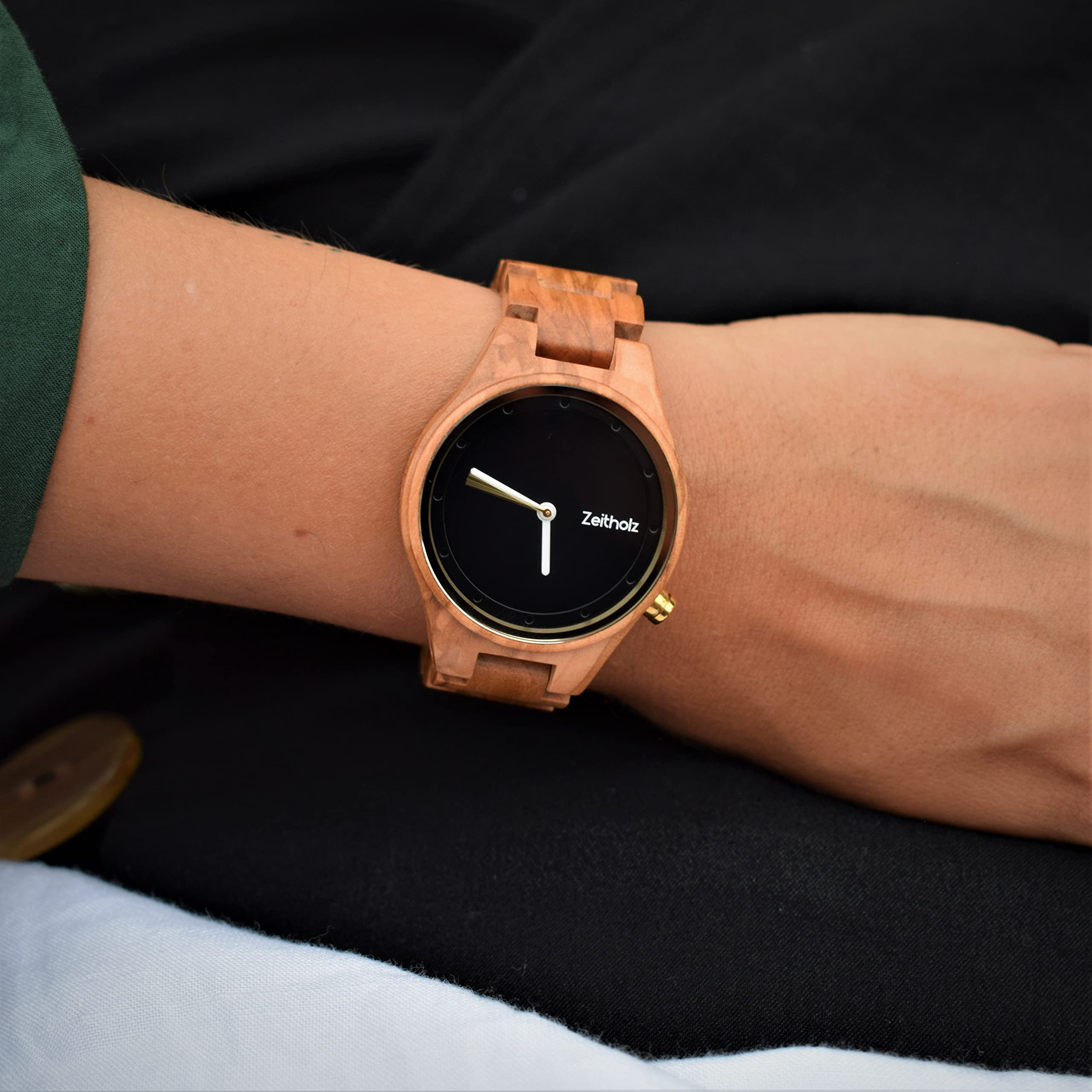 Zeitholz Women's Wooden Watches - 100% Natural Wood Analog Watch with Japanese Quartz Movement - Artistic New Stolpen Collection 36mm - Perfect Gift for Women - Ideal for Casual Wear, Office & Special Occasions