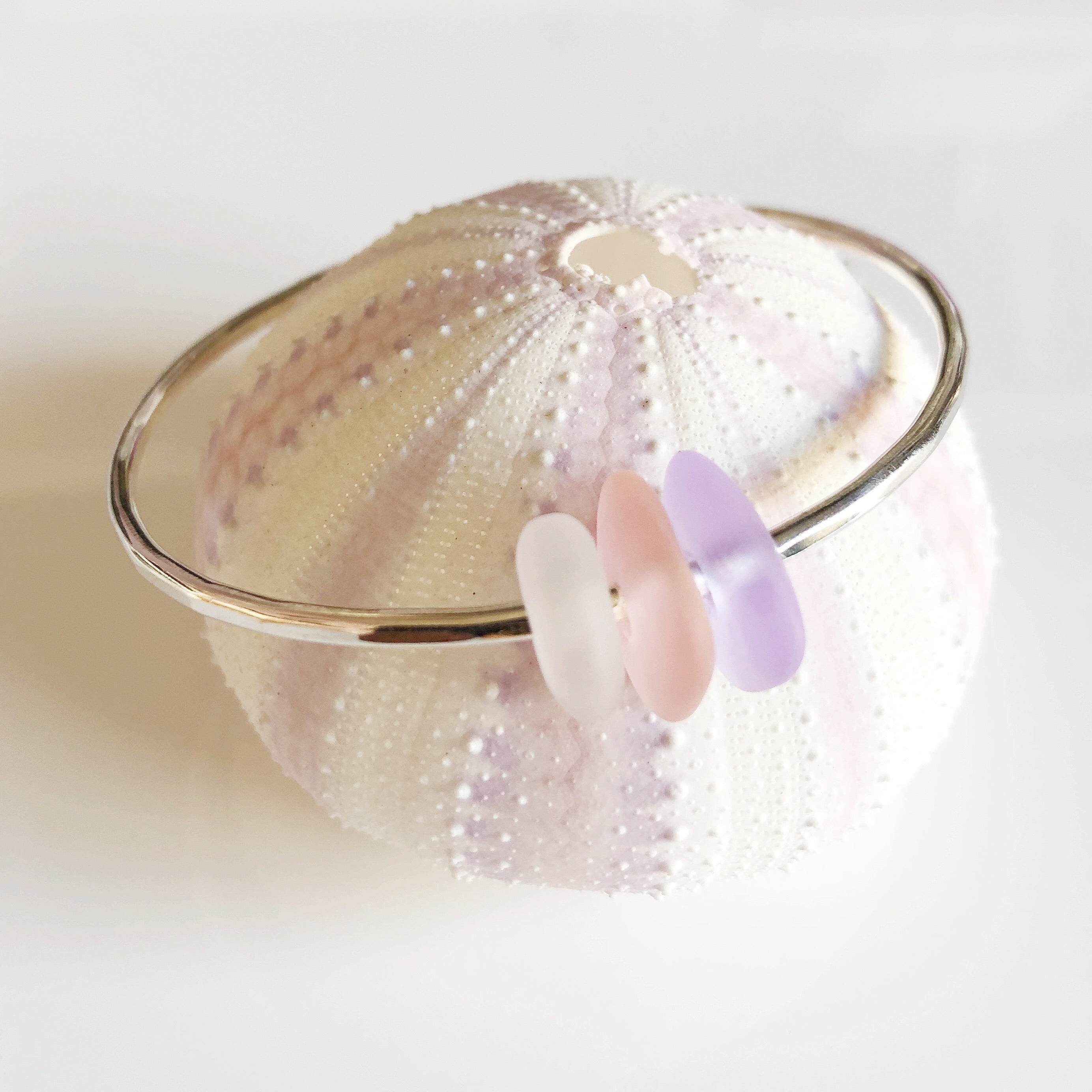 Kawai Pink Ombre Bangle Bracelet (B393) - Trendy Fashion Jewelry for Women, Perfect for Parties, Weddings & Everyday Wear