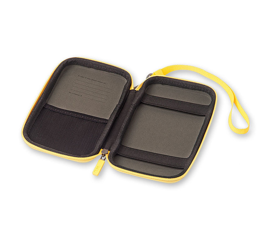 Moleskine Leather Travel Pouch - Premium Organizer for Passport, Credit Cards & Cash - Perfect for Business Trips, Vacations & Daily Commute