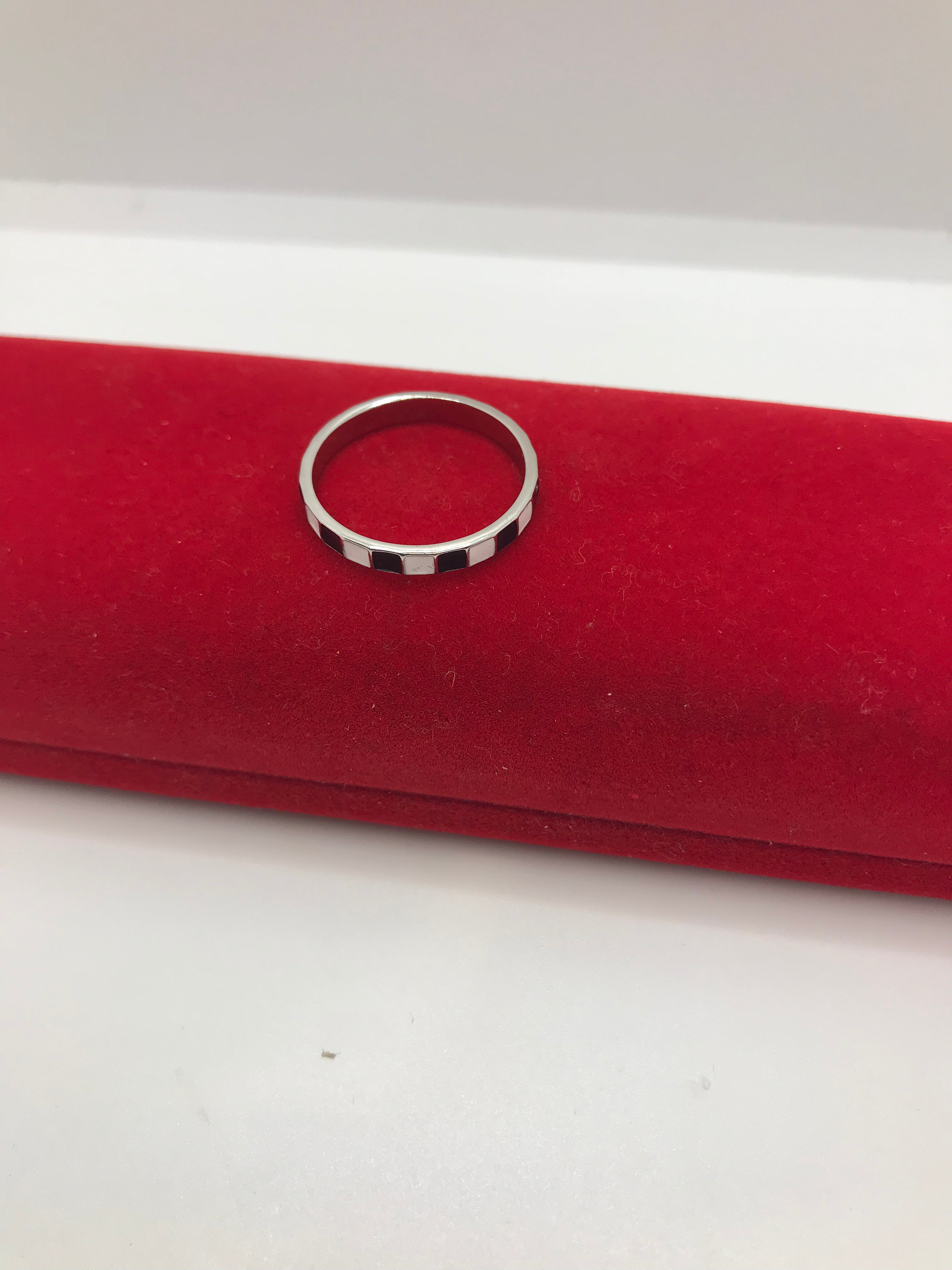 Sterling Silver Chessboard Ring - Elegant Jewelry for Chess Lovers & Gift Ideas - Perfect for Weddings, Anniversaries, and Chess Tournaments