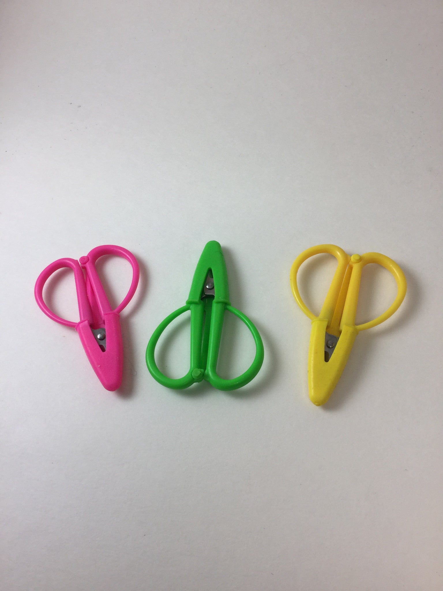 Super Snips Mini Scissors - Precision Crafting & Office Scissors for DIY, Sewing, Paper Cutting - Perfect for Craft Kits, School Supplies & Home Use