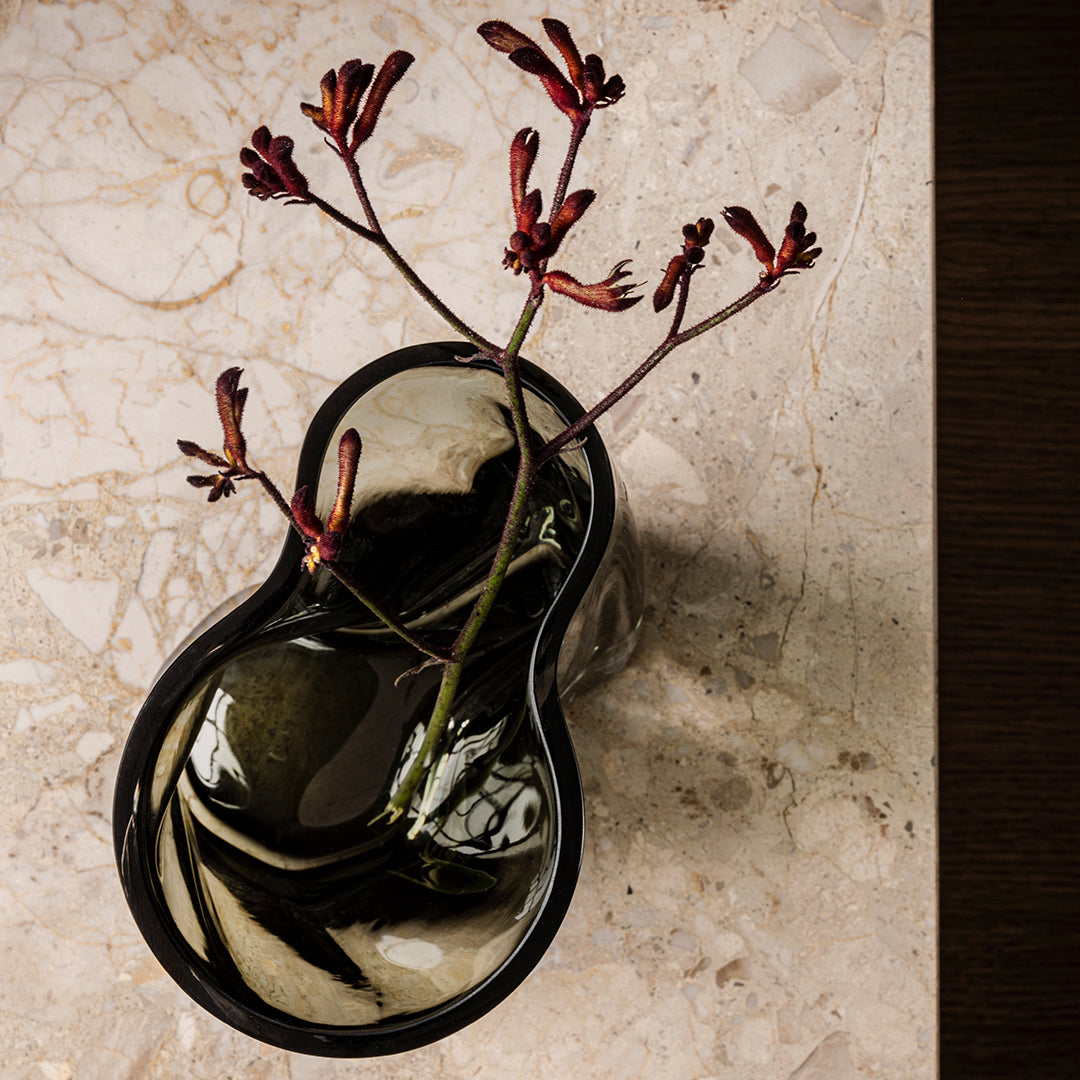 Gabriel Tan AER Vase - Modern Minimalist Ceramic Vase for Home Decor, Dining Table Centerpiece, Wedding & Office Decoration