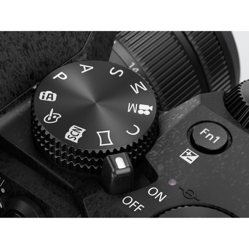 Panasonic Lumix DMC-G7 Mirrorless Digital Camera with 14-42mm & 45-150mm Lenses - 16MP Micro Four Thirds System, 4K Video, WiFi - Perfect for Vlogging, Travel Photography & Content Creation (Black)