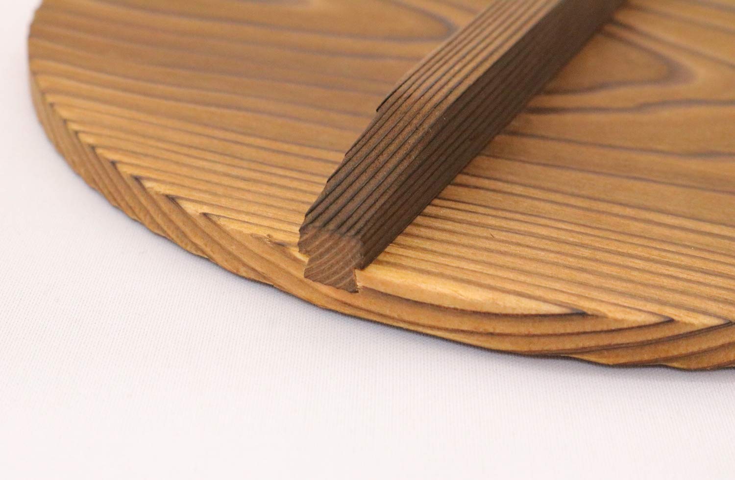 Ichihara Wood Workshop 22123 Cedar Pot Lid - 5.9 inches (15 cm) Natural Wood Grill Cover for Cooking & Serving - Perfect for Dutch Ovens, Skillets & Camping Cookware