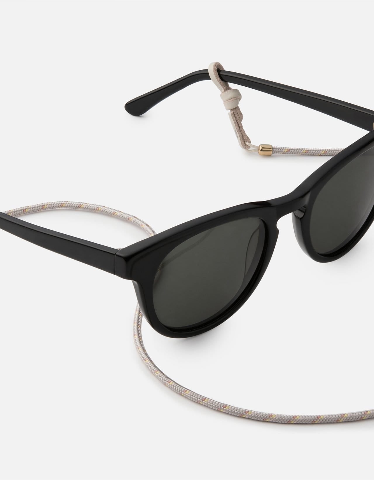 Premium Nexus Nylon Sunglass Cord with Gold Vermeil Finish - Secure & Stylish Eyewear Retainer for Outdoor Sports, Running, Hiking, and Beach Activities