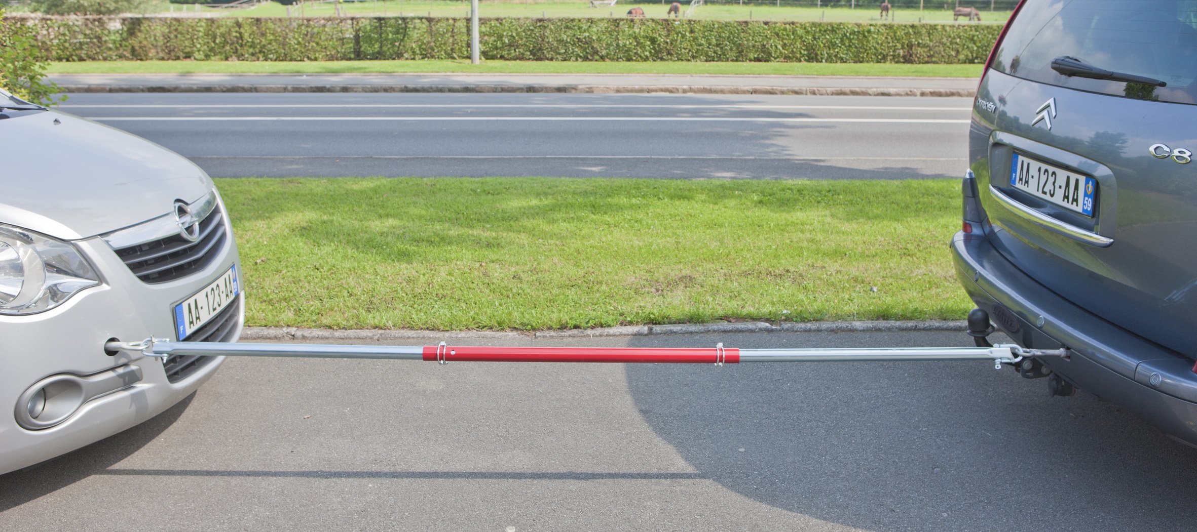 Heavy Duty Tow Bar for Trucks & SUVs - A061SPROGL Pro Series - Perfect for Towing Trailers, Boats & Campers