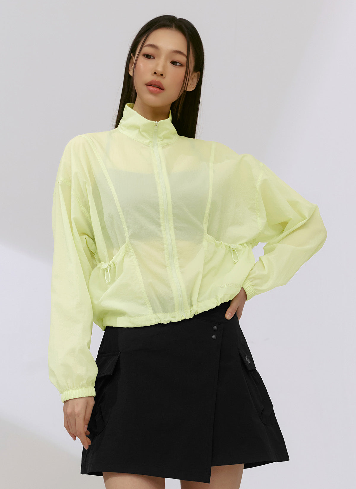 Breathable High Neck Crop Windbreaker Jacket - Lightweight & Comfortable for Running, Hiking & Outdoor Activities