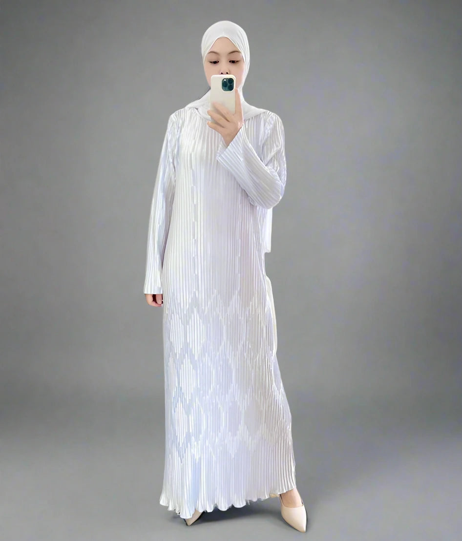 Elegant Pleated Abaya Dress for Muslim Women - Modest Islamic Fashion for Prayer, Eid & Special Occasions