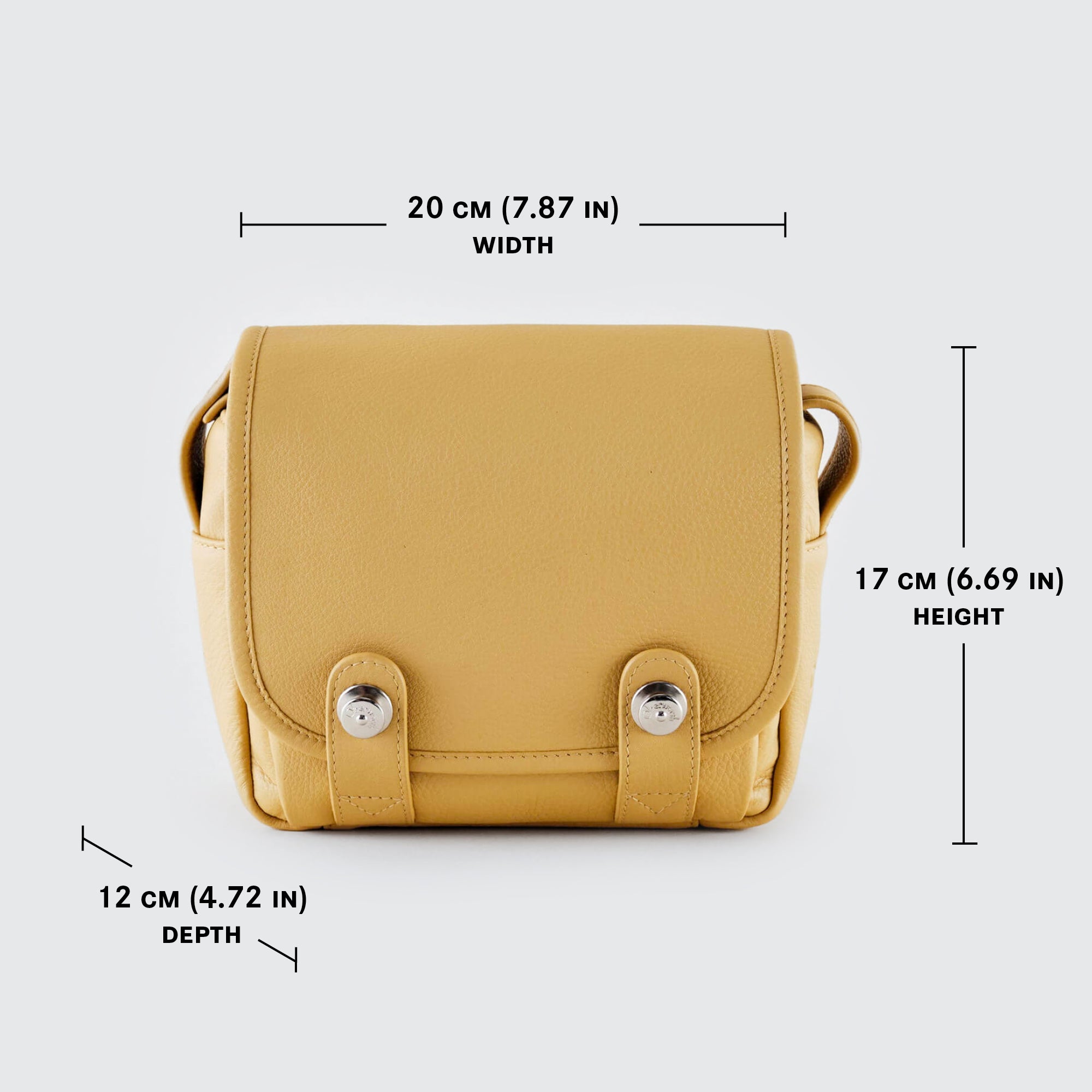 Oberwerth 'Phil' Genuine Leather Camera Bag - Premium DSLR/SLR Shoulder Bag for Photographers - Perfect for Travel, Street & Studio Photography (Ginger)