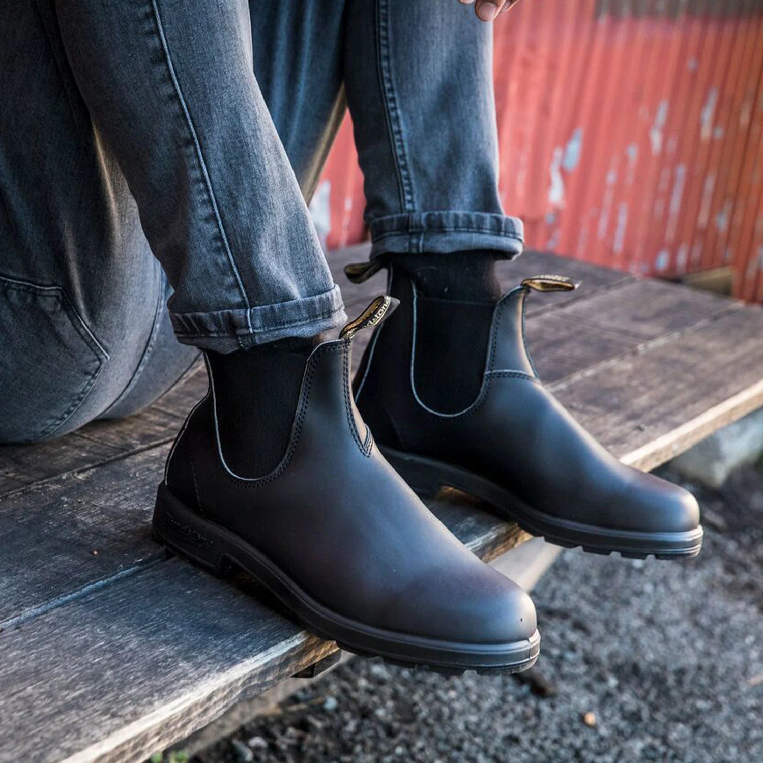 Blundstone 510 Original Black Leather Chelsea Boots for Men & Women - Comfortable Slip-On Ankle Boots for Work, Outdoor & Casual Wear