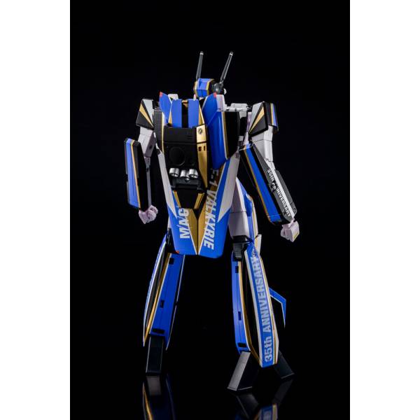 1/60 Scale VF-1J Valkyrie Action Figure - Macross 35th Anniversary Edition | Arcadia Collectible Model | Anime Robot Toy for Display & Collection | Perfect for Anime Fans & Model Enthusiasts