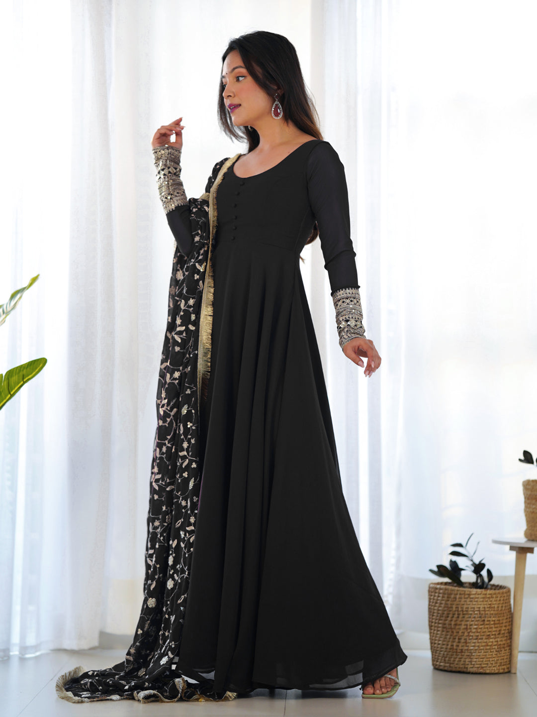 Elegant Black Heavy Pure Soft Fox Georgette Anarkali Dress with Embroidery & Sequence Jari Work - Perfect for Weddings, Parties & Festive Occasions