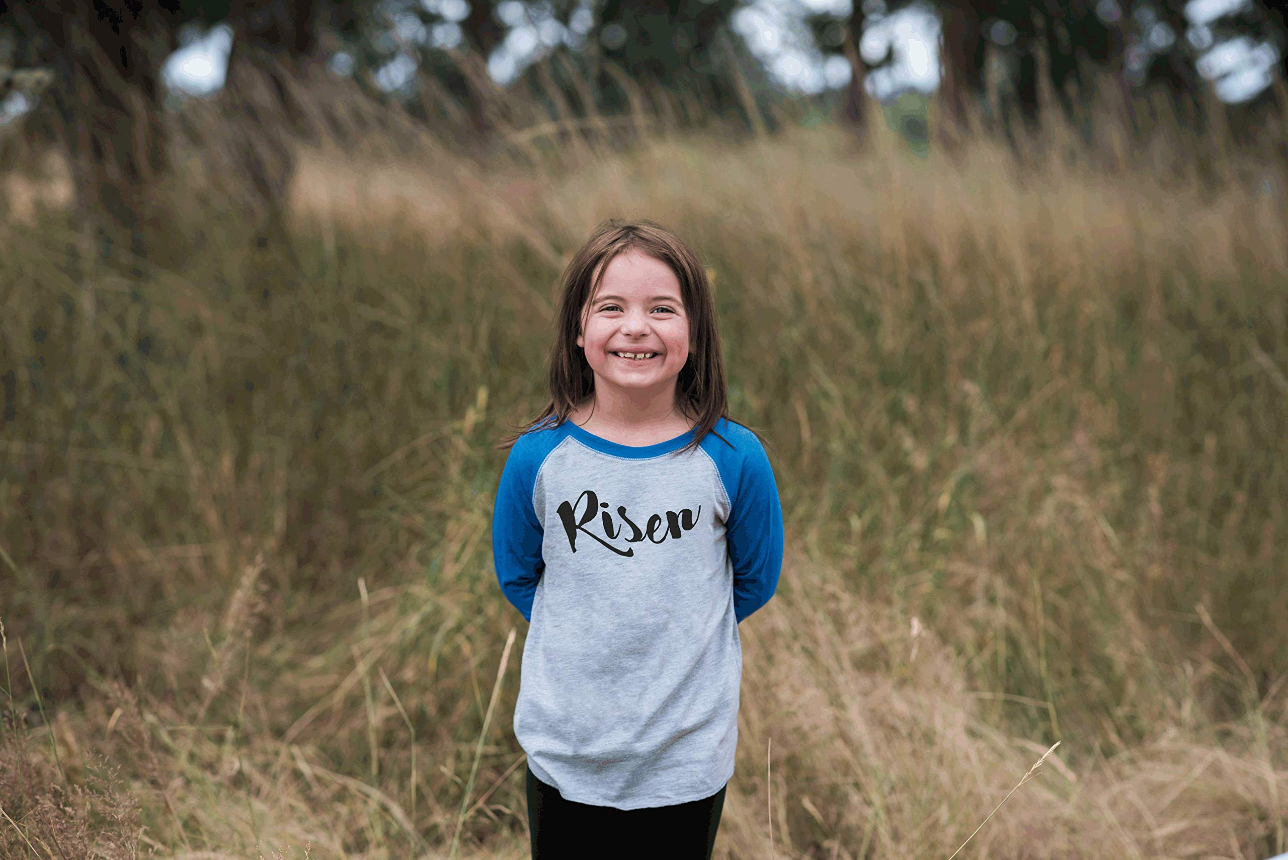 7 ate 9 Apparel Kids Risen Happy Easter Blue Raglan T-Shirt - Comfortable Easter Outfit for Boys & Girls - Perfect for Easter Egg Hunts, Church Services & Family Photos