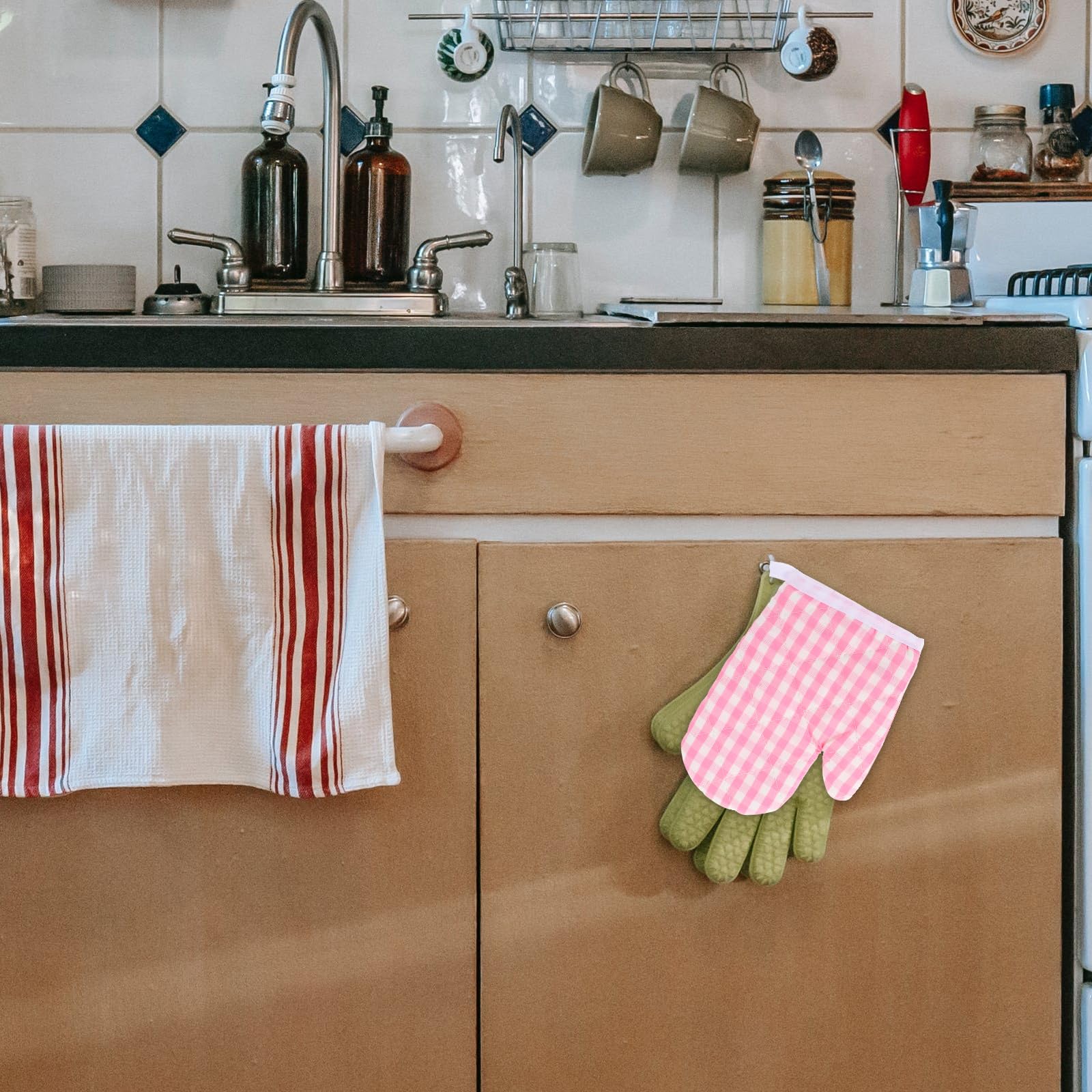 DOITOOL 2Pcs Kids Oven Mitts - Heat Resistant Kitchen Gloves for Children's Play Kitchen, Baking, Microwave & BBQ - Safe Cooking Accessories for Toddlers (Pink Checkered) - Perfect for Pretend Play, Real Cooking & Family Baking Activities