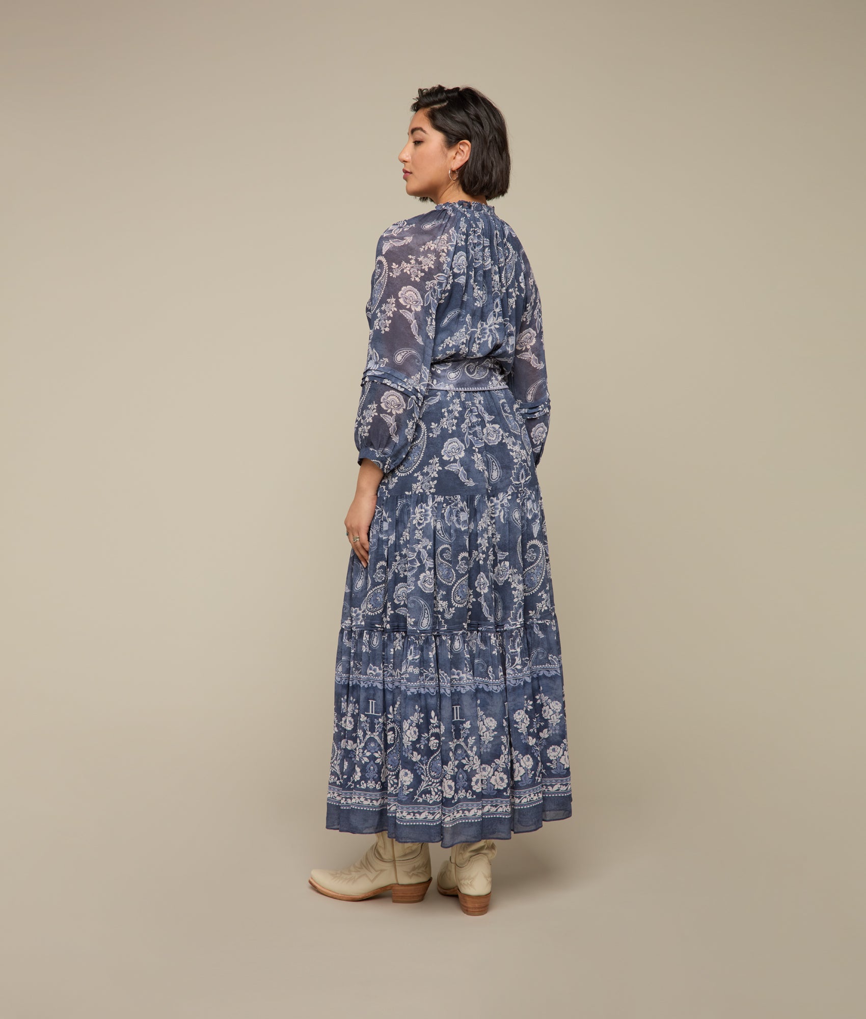 Elegant Iris Floral Print Dress in Blue Multi - Perfect for Spring Weddings, Garden Parties & Casual Outings
