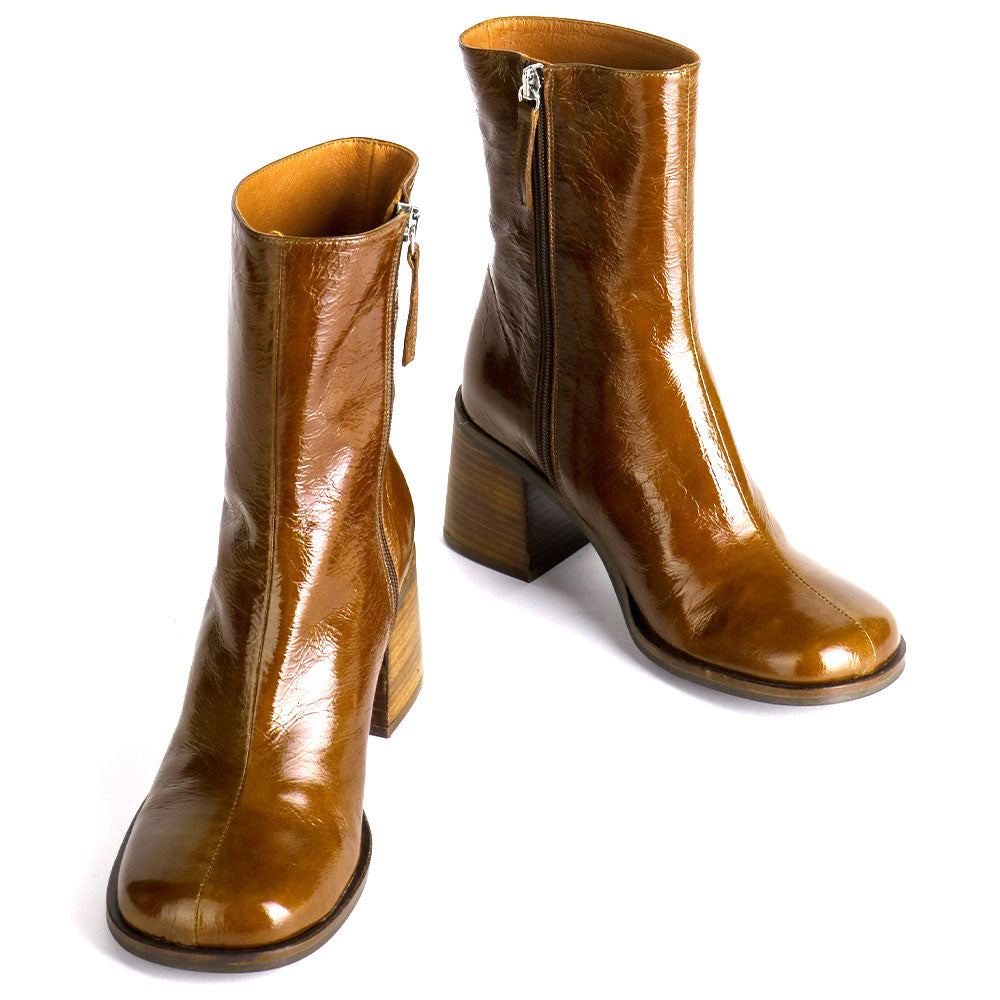 Intentionally Blank Mallboot - Stylish & Comfortable Women's Boots for Casual Wear, Outdoor Walking & Fashion Outfits