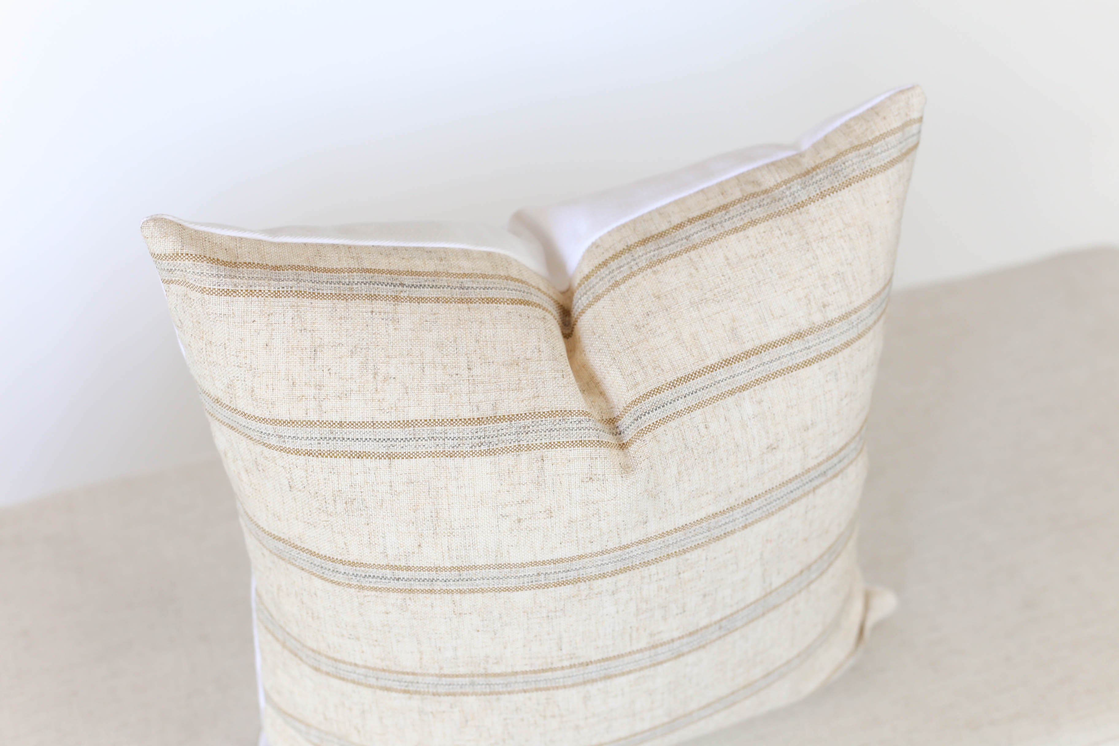 Hamilton Decorative Pillow Cover - Soft & Stylish Cushion Case for Sofa, Bed, or Chair - Perfect for Living Room, Bedroom, or Office Decor