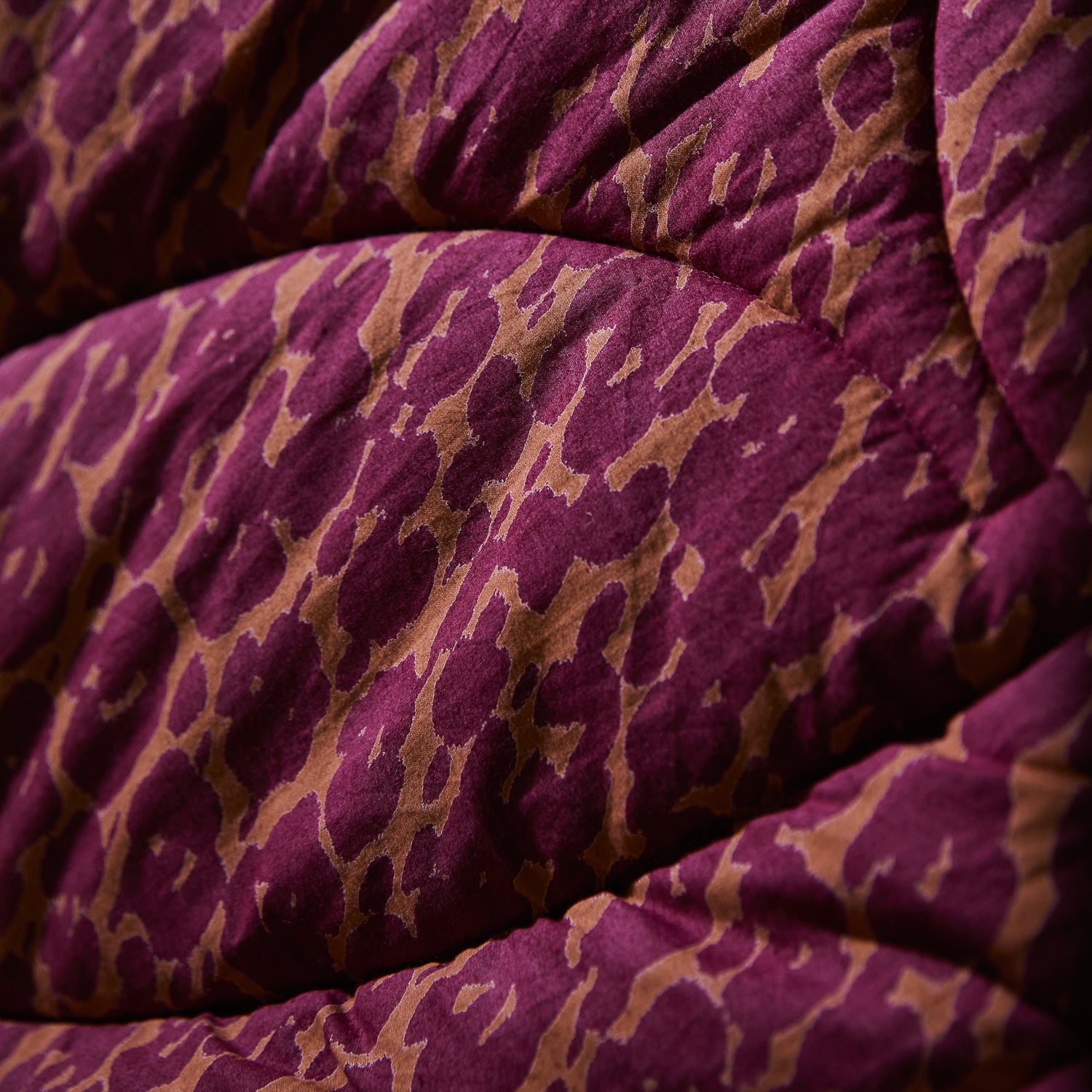 Luxury Corinne Velvet Bed Cover - Soft & Stylish Queen Size Bedspread for Cozy Bedroom Decor | Perfect for Master Bedroom, Guest Room & Hotel Stays