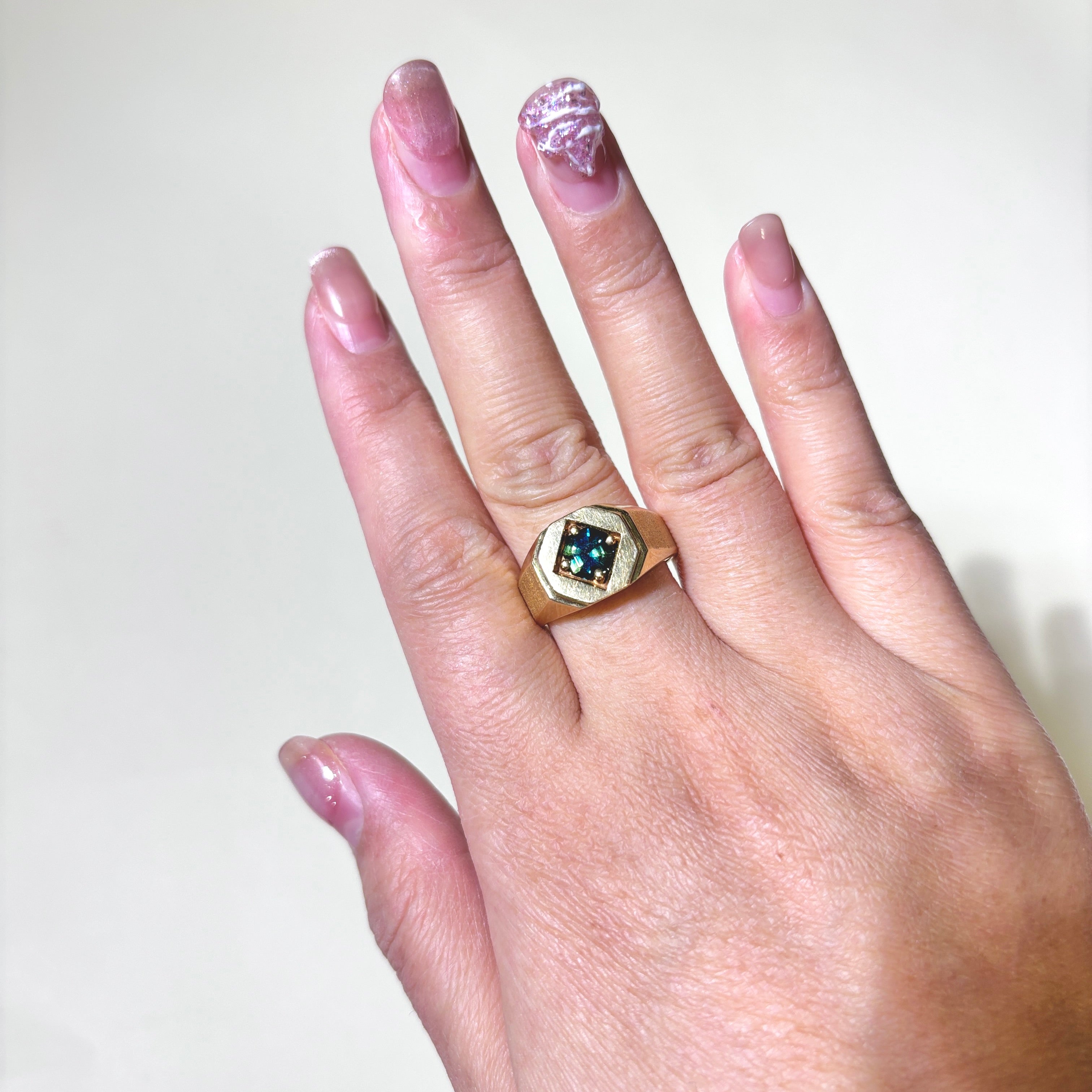 10K Yellow Gold Sapphire Ring for Women - 1.51ctw Oval Cut Blue Sapphire Engagement Ring - Size 9.25 - Perfect for Proposals, Anniversaries & Special Occasions