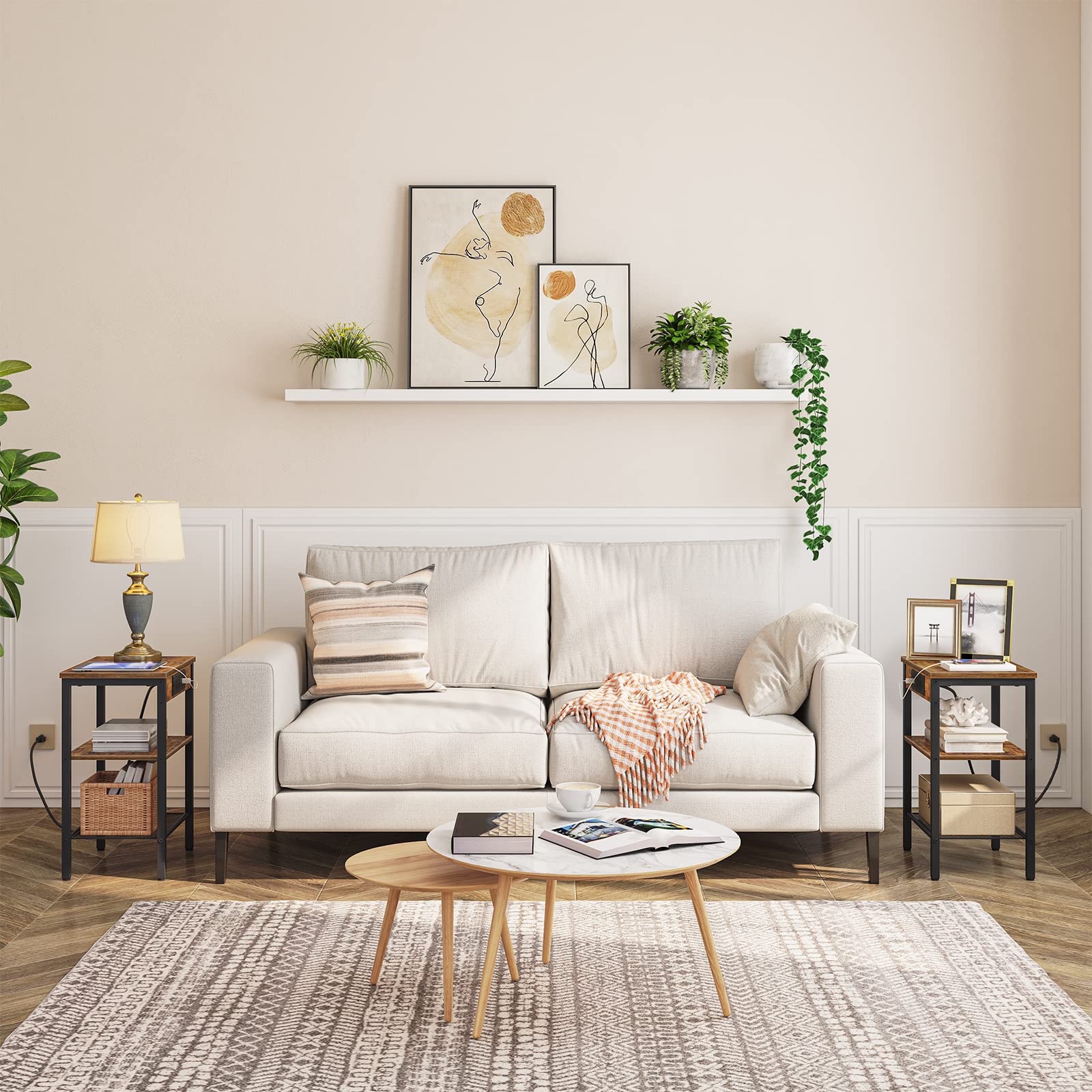HOOBRO 3-Tier End Table with Charging Station & USB Ports - Adjustable Shelf Small Side Table for Living Room, Bedroom, Balcony - Rustic Brown Nightstand for Small Spaces | Perfect for Apartments, Dorms & Cozy Corners BF112BZ01