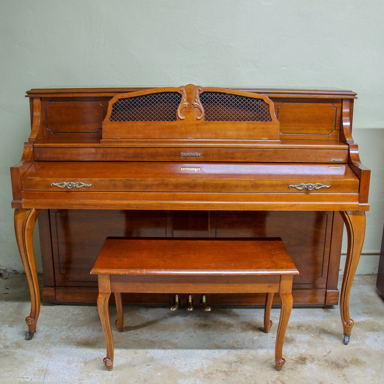 Baldwin 4026 Console Upright Piano - 48