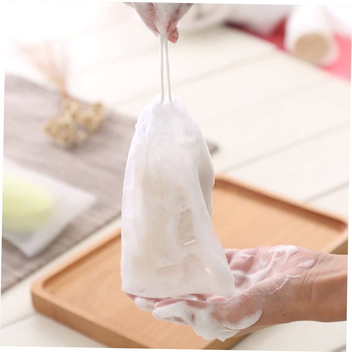 NOLITOY 10 Pack Travel Soap Bags - Reusable Mesh Pouch for Soap, Facial Cleanser & Exfoliating - Portable Foaming Soap Saver Net for Camping, Gym, Travel & Car Wash (White)