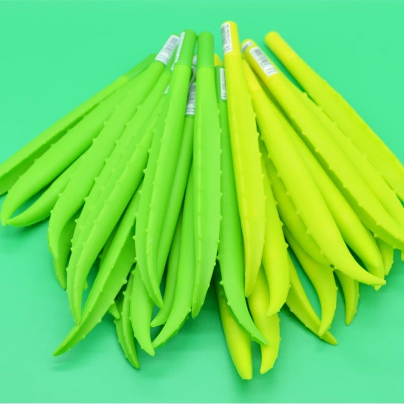 0.5mm Aloe Vera Gel Pen with Black & Blue Ink - Smooth Writing for Office, School & Note Taking
