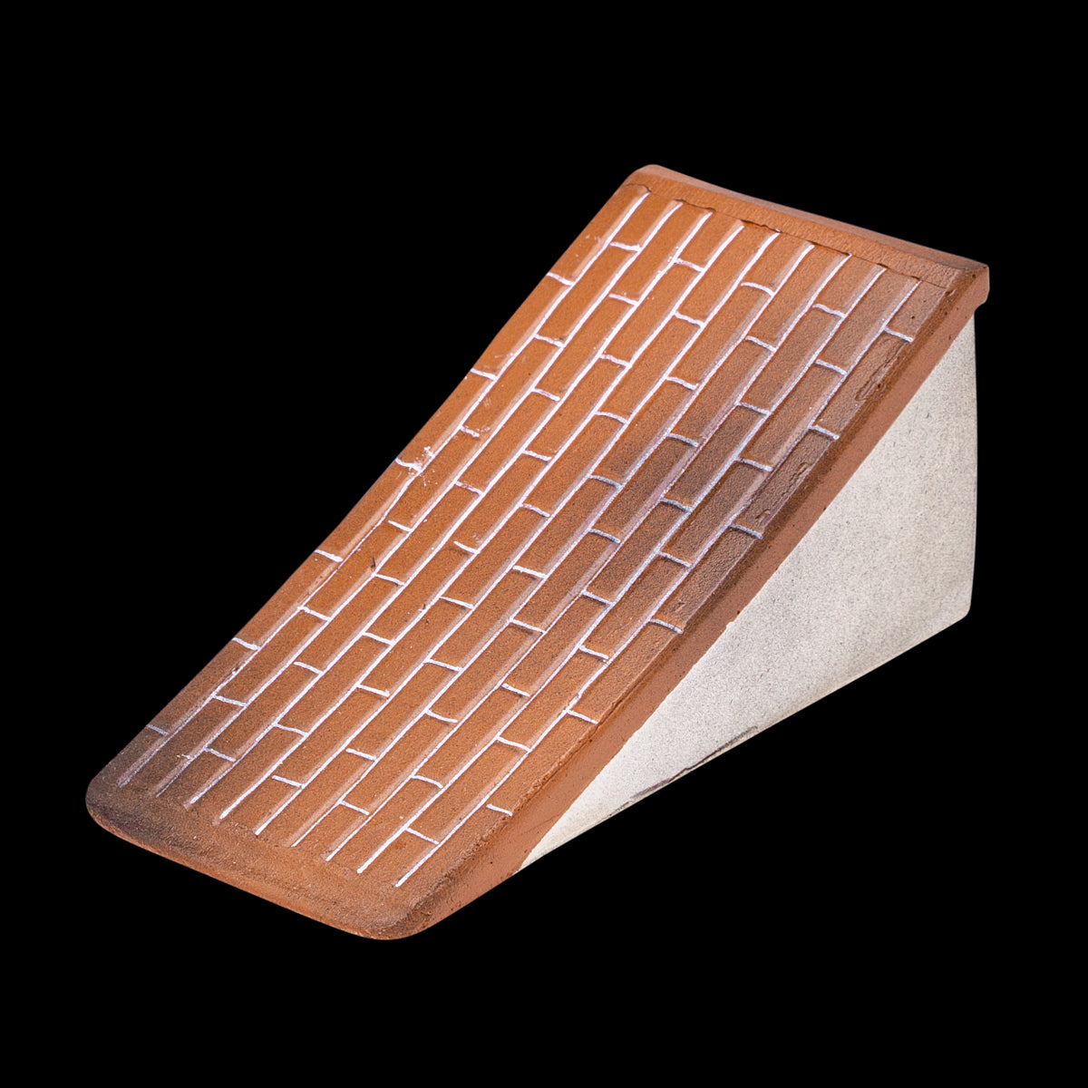 WhytMyk Concrete Fingerboard Ramp Brick Kicker - Mini Skateboard Ramp for Fingerboarding Tricks - Perfect for Indoor Skate Practice & Desk Toy Fun