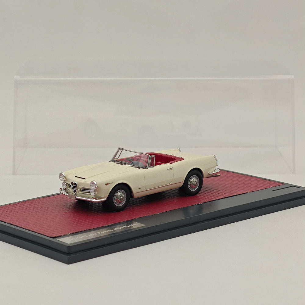 1/43 Scale Alfa Romeo 2600 Spider 1962-1965 White Resin Diecast Model Car - Limited Edition Collectible for Display & Italian Classic Car Enthusiasts