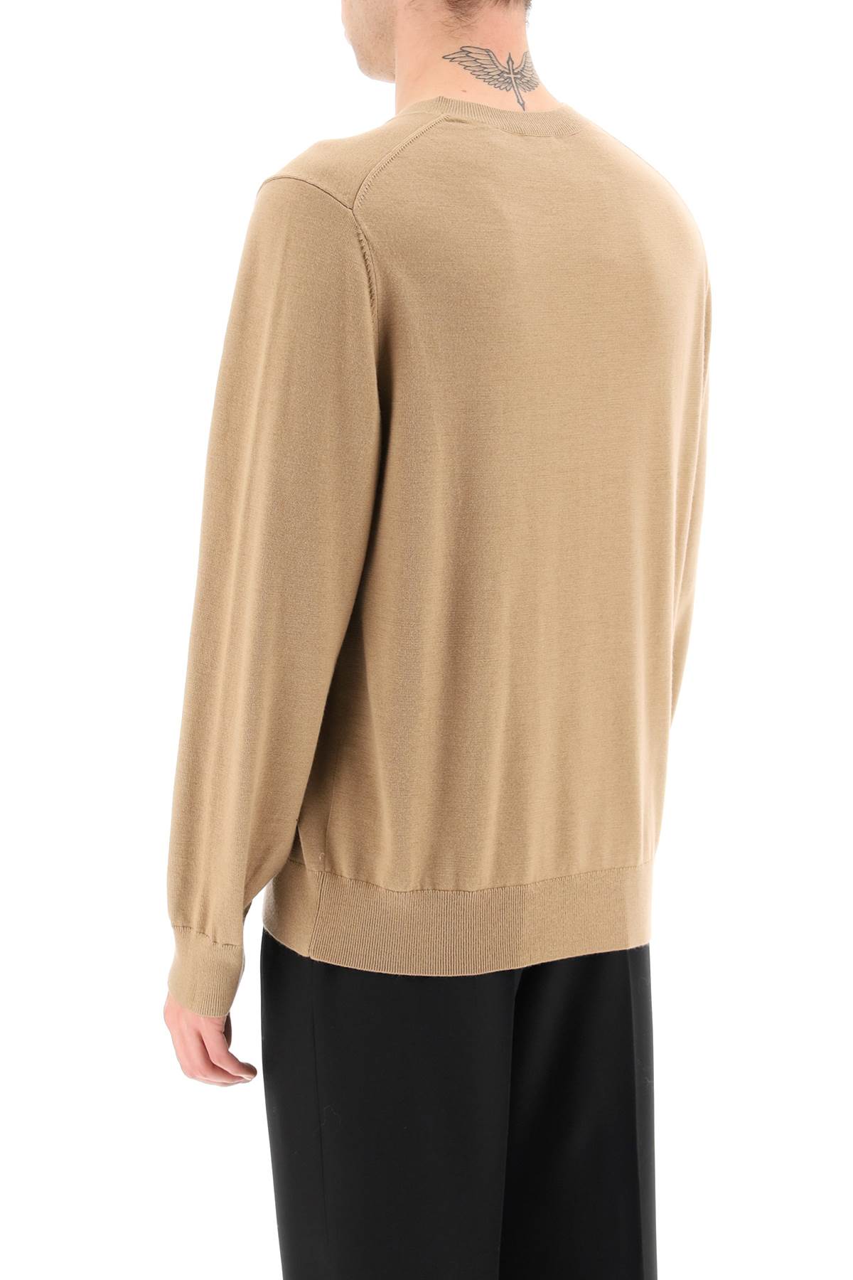 Burberry Crest Embroidered Sweater for Men & Women - Luxury Knitwear for Casual & Formal Wear | Perfect for Office, Dates & Holidays