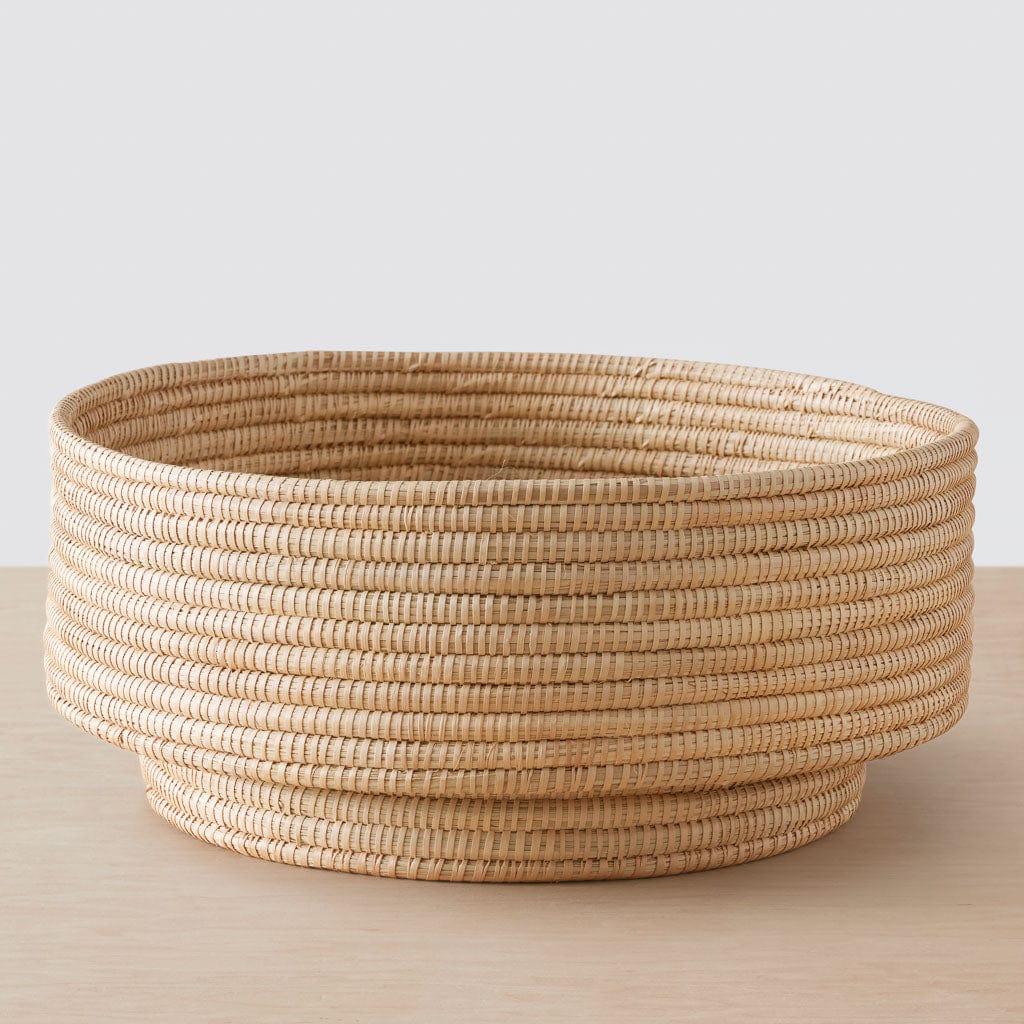 Premium MAWA Bowl - Handcrafted Ceramic Serving Bowl for Salads, Soups & Snacks - Perfect for Dining, Entertaining & Home Decor