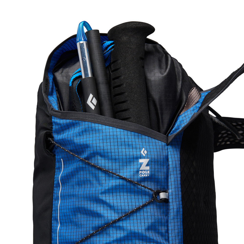 Black Diamond Distance 22 Backpack - Lightweight Hiking Daypack for Men & Women - Water-Resistant Climbing Backpack for Outdoor Adventures, Travel & Trail Running