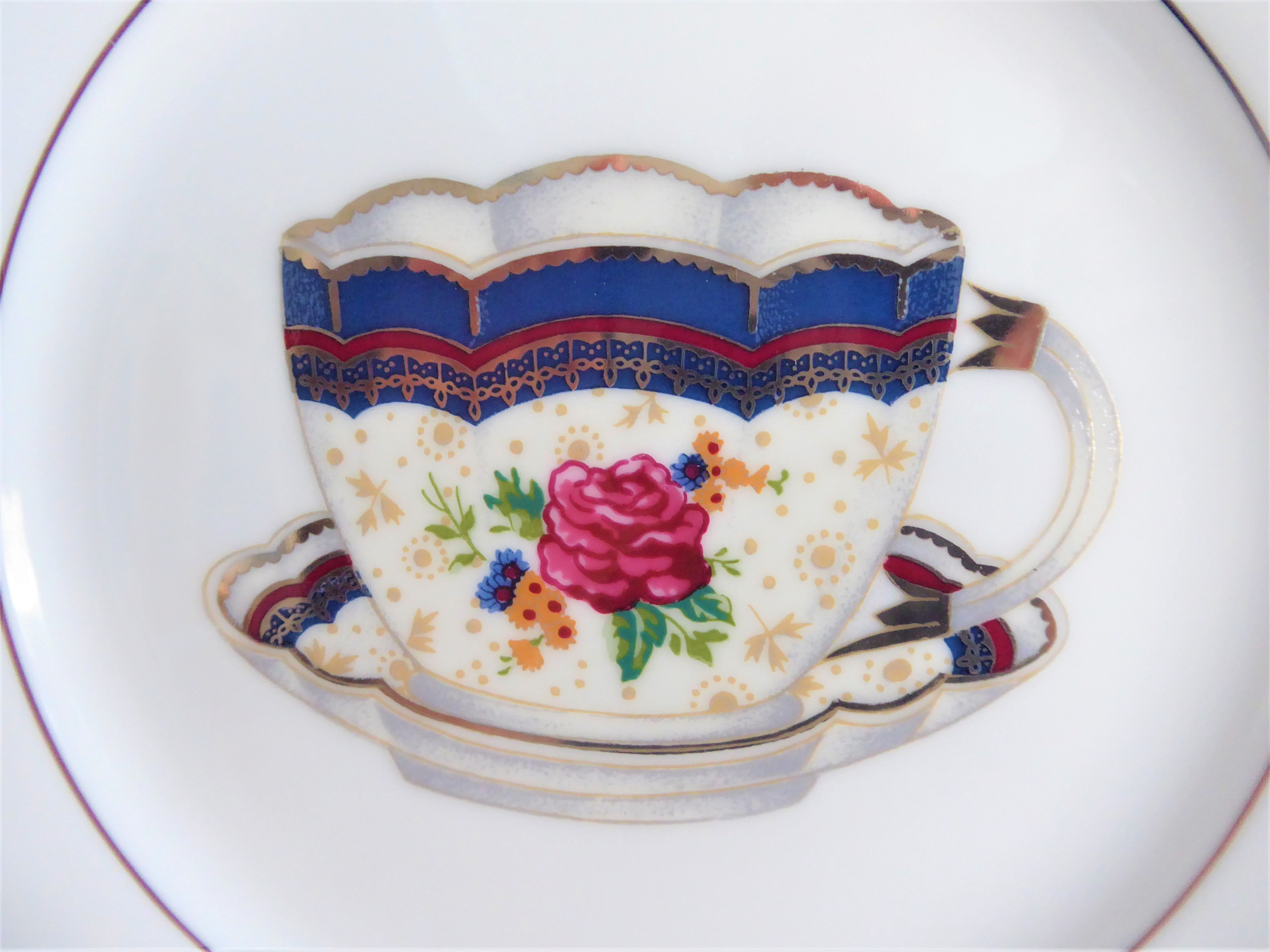 Elegant Platinum Embossed Teacup Salad Plate - Buffet Serving Dish with Decorative Border for Tea Parties, Afternoon Tea & Bridal Showers