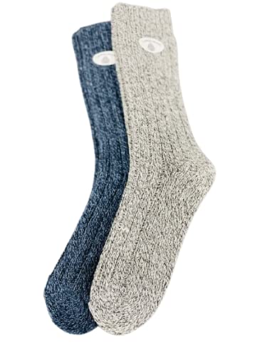 Sierra Women's Thick Hiking Socks - Warm Wool Crew Socks for Outdoor Adventures, Winter Hiking & Camping - Perfect for Cold Weather Activities