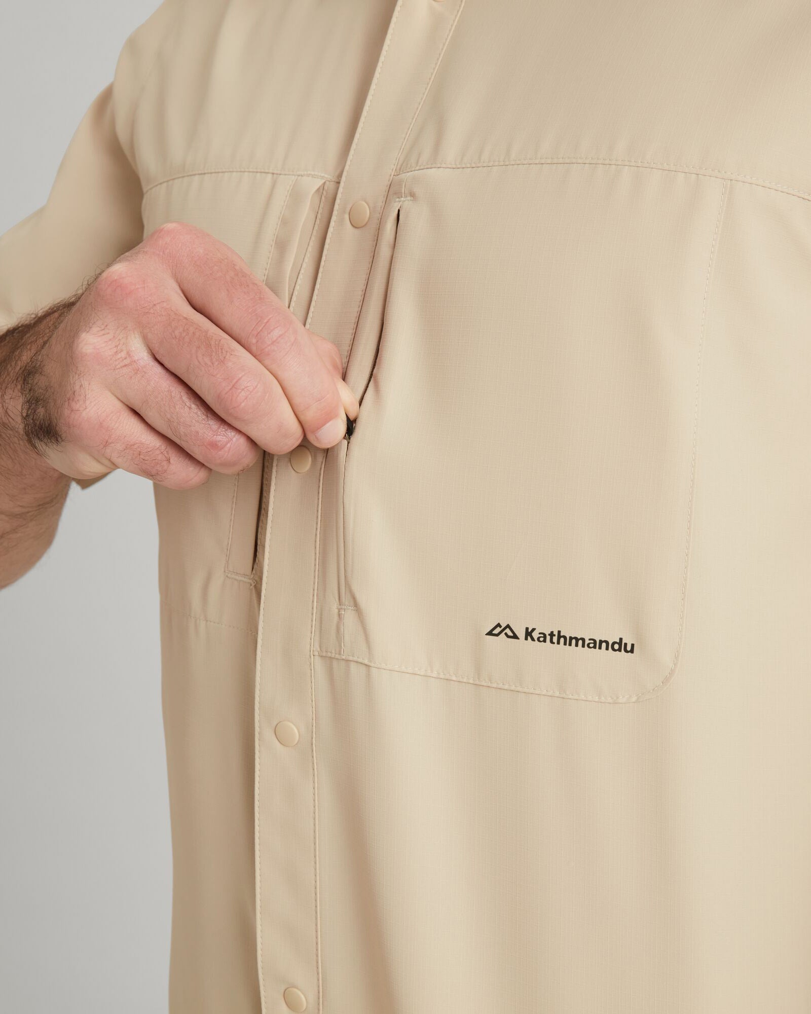 SUN Scout UPF 50+ Men's Short Sleeve Quick-Dry Shirt - Lightweight Sun Protection for Hiking, Fishing & Outdoor Activities