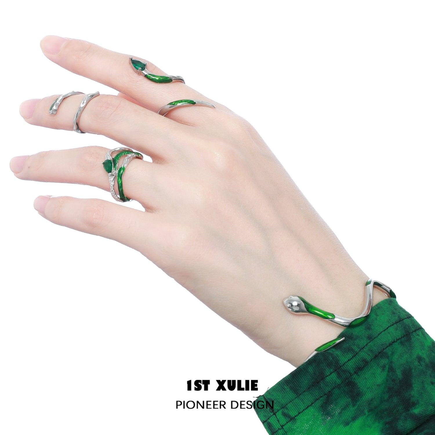 Slytherin House 925 Sterling Silver Adjustable Snake Knuckle Ring for Women & Men - Gothic Jewelry for Halloween, Cosplay, and Harry Potter Fans