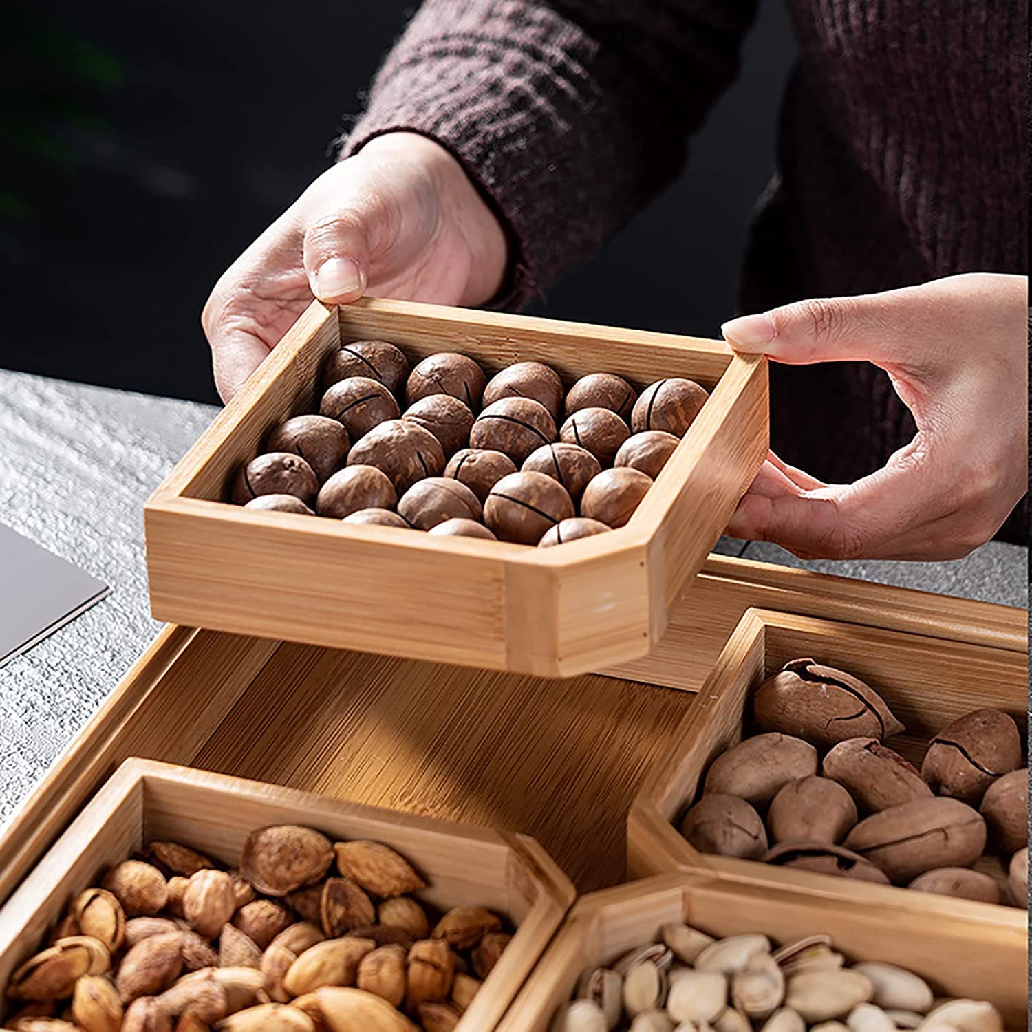 WUWEOT Bamboo Serving Tray with Acrylic Lid & Removable Dividers - Perfect for Nuts, Candy, Veggies, Appetizers, Taco Dips & Chips - Ideal for Parties, Entertaining & Home Use