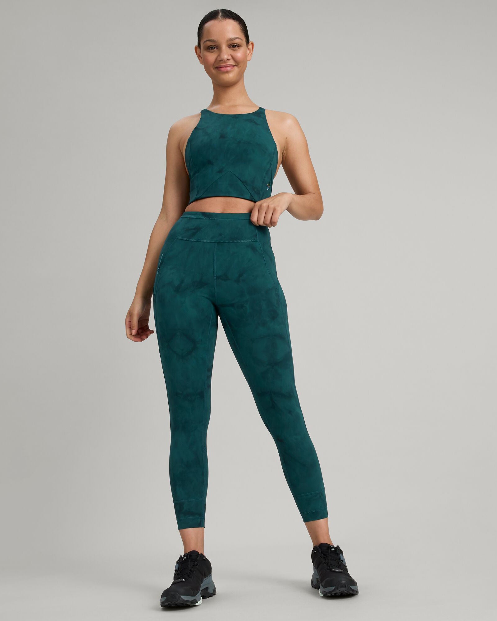 WELL.DER.NESS Move Women's 7/8 Leggings - Deep Lagoon Sunburst Print Yoga Pants for Workout, Running & Lounge Wear