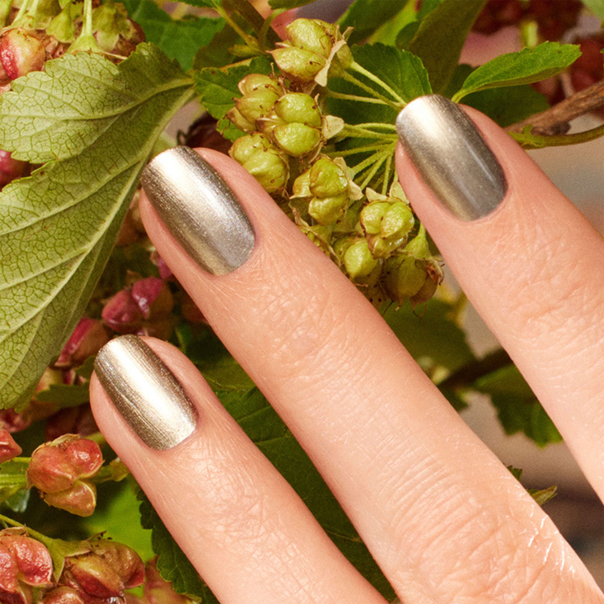 Green Flash LED Gel Polish - Long Lasting UV Nail Polish for Salon & Home Manicures - Perfect for Nail Art, Parties & Special Occasions