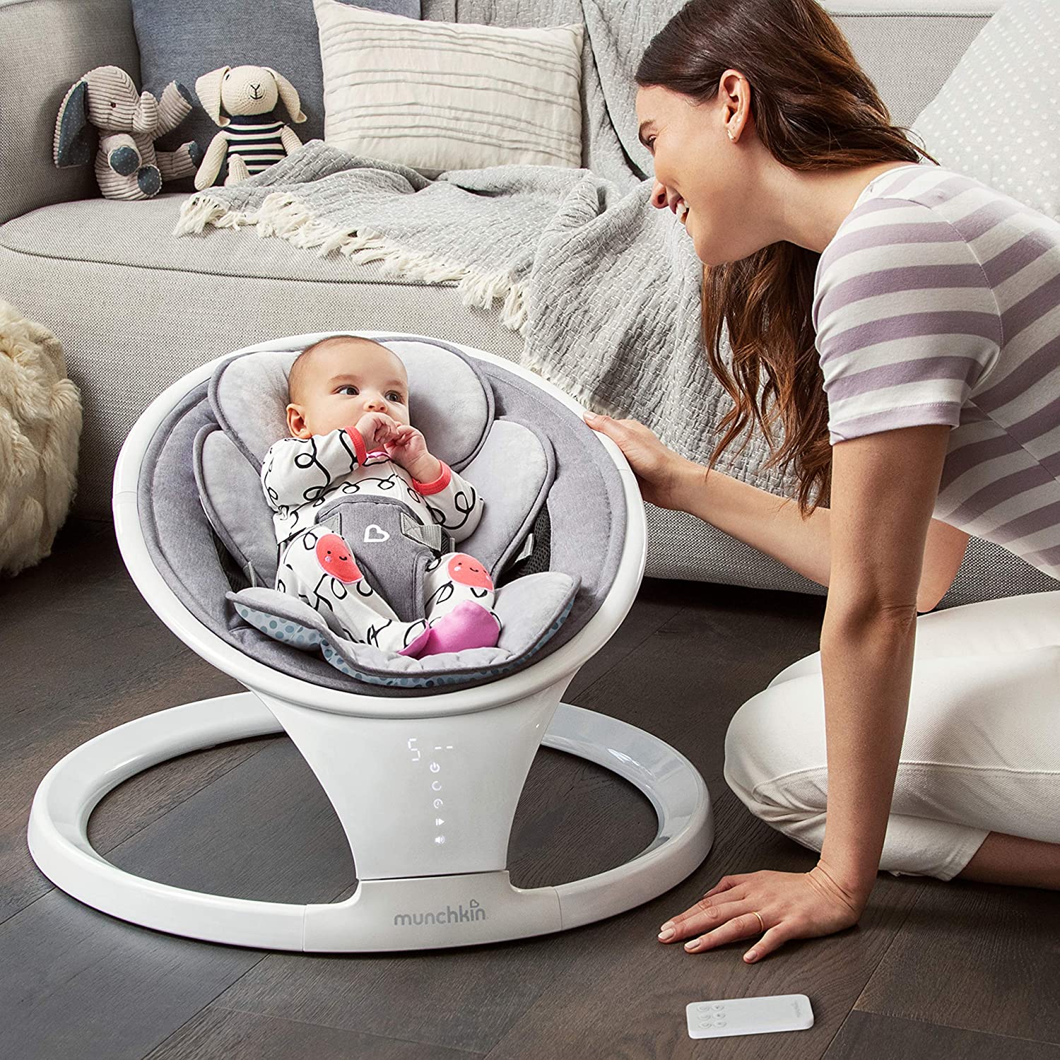 Munchkin Bluetooth Baby Swing with Remote Control - Smart Infant Swing for Soothing & Sleep - Perfect for Nursery, Travel & Hands-Free Parenting