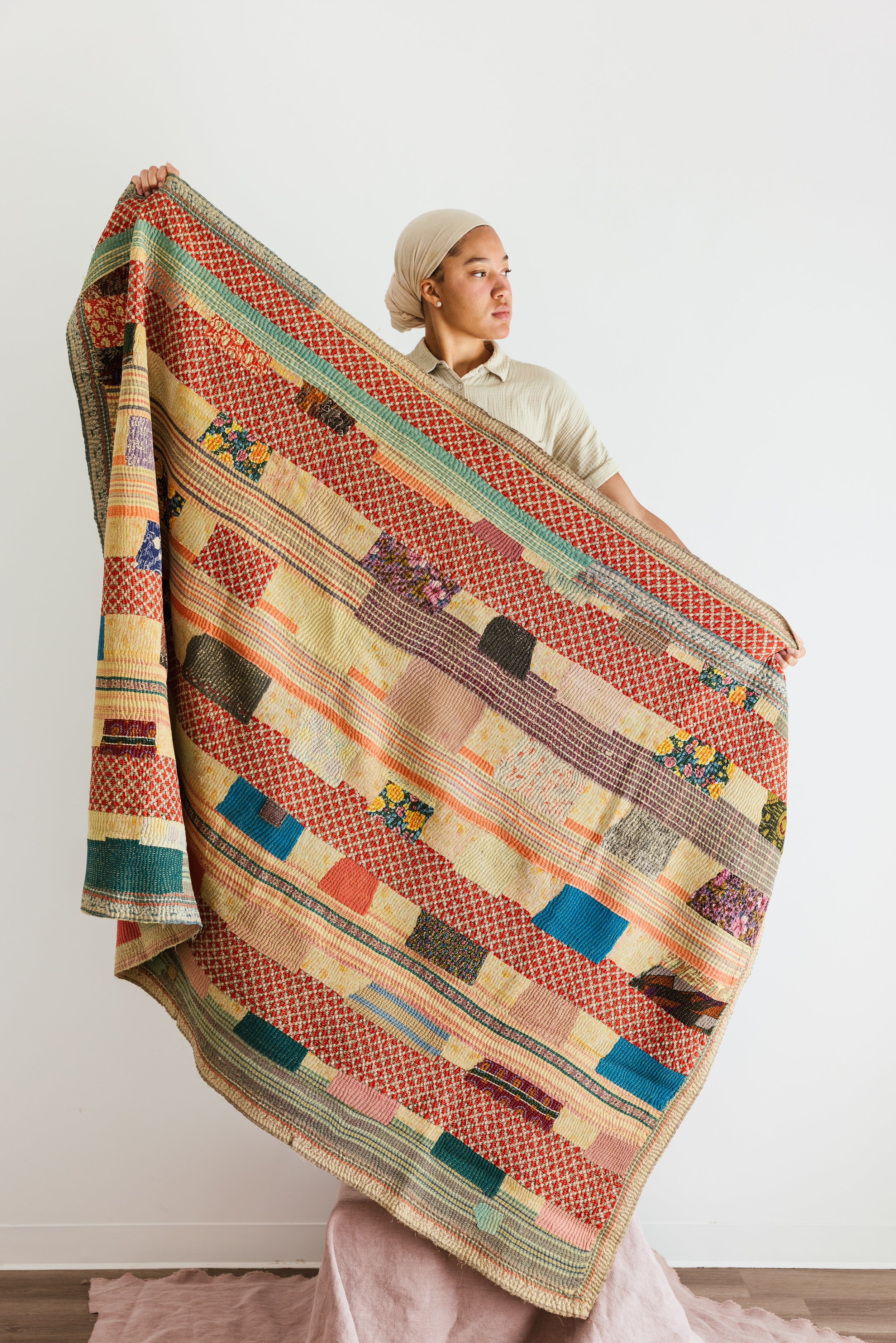 Aloka + BS Quilt #67 - Premium Handmade Patchwork Quilt for Bed, Couch & Home Decor - Cozy & Stylish Throw Blanket for Winter, Gifts & Boho Chic Bedroom
