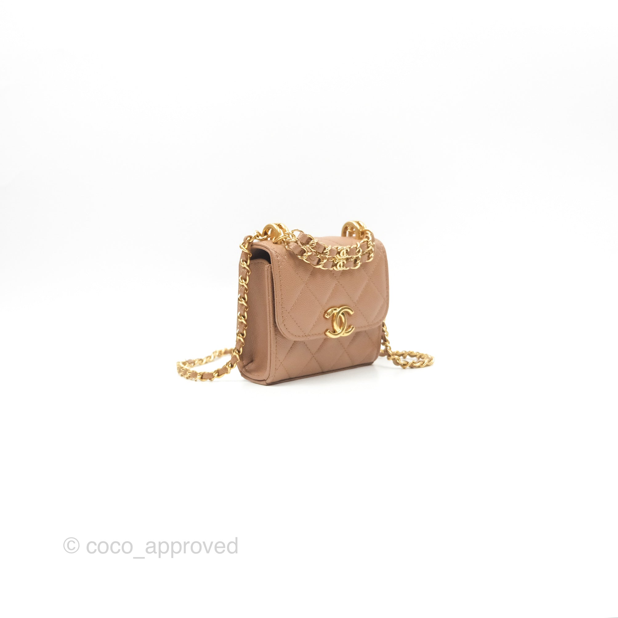 Chanel CC Chain Clutch Bag in Beige Caviar Leather with Gold Hardware - Perfect for Evening Parties & Luxury Events