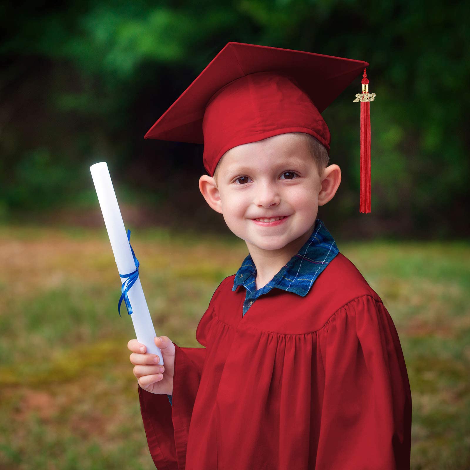Boys & Girls Graduation Gown Cap Set with 2022 Tassel & Sash - Preschool & Kindergarten Graduation Outfit for Kids Ages 2-12 Years (Red, Size 6-7 Years) - Perfect for Ceremonies, Photo Shoots & School Events