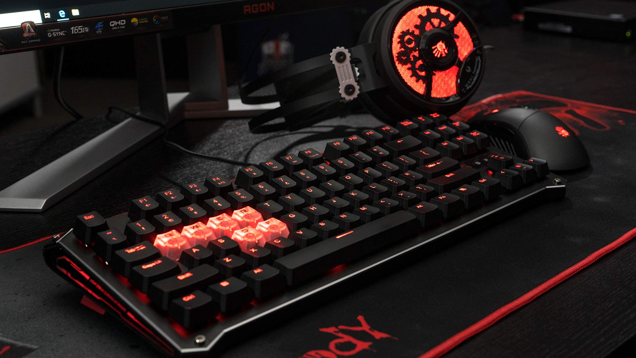 BLOODY B930 TKL Optical Gaming Keyboard - RGB Backlit, Quiet Linear Switches for Esports & Office Use