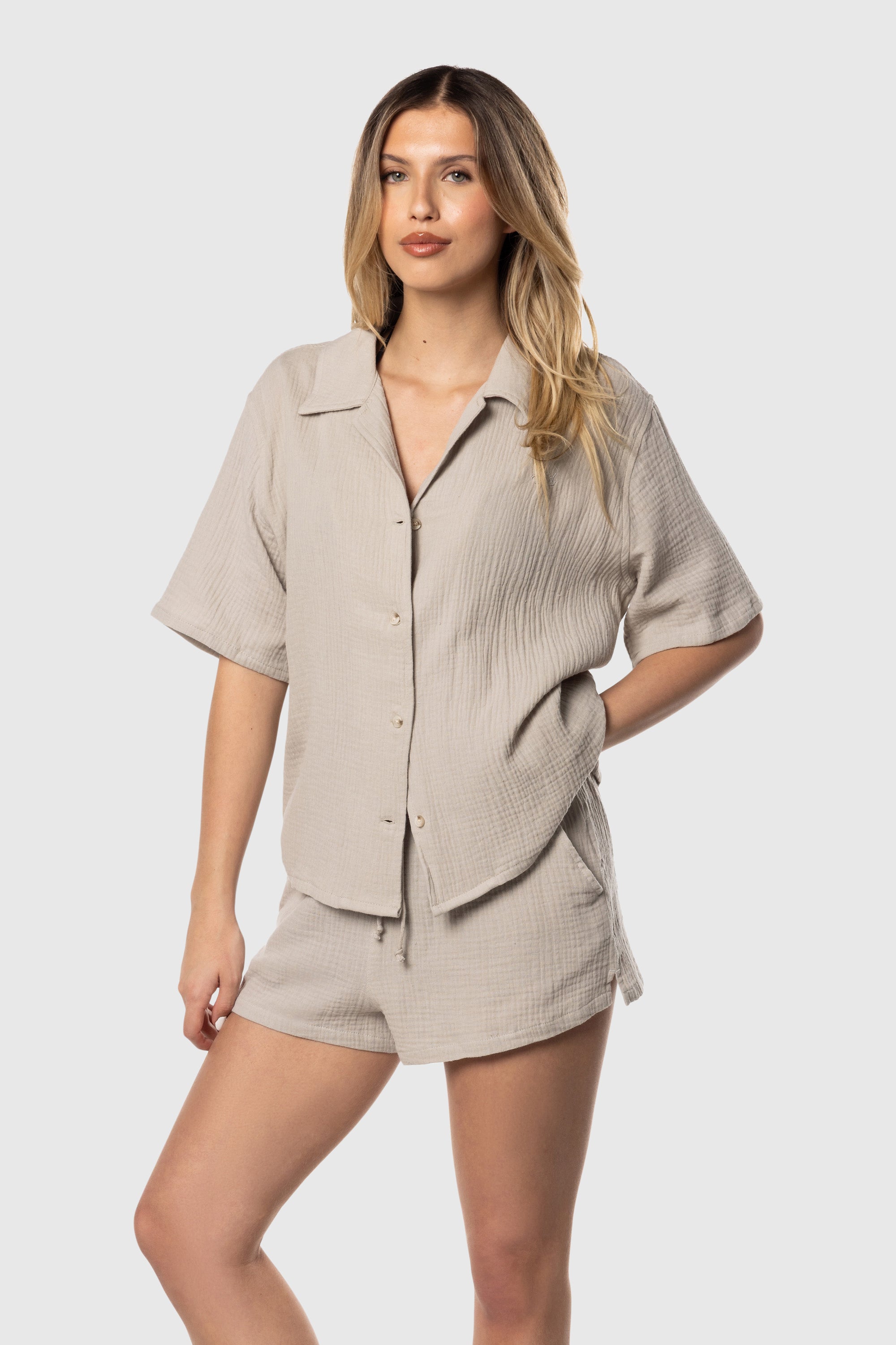 Breeze Shirt - Lightweight & Breathable Summer Top for Men & Women | Perfect for Outdoor Activities, Travel & Casual Wear