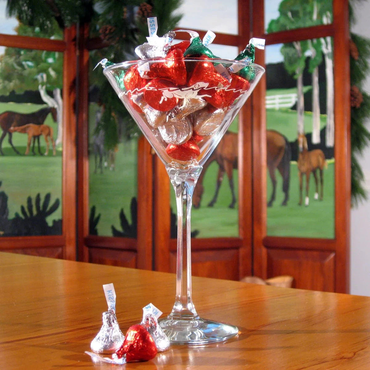 Premium Crystal Beverage Glasses with Elegant Water Dog Design - Perfect for Cocktails, Wine Tasting & Luxury Home Bar Decor