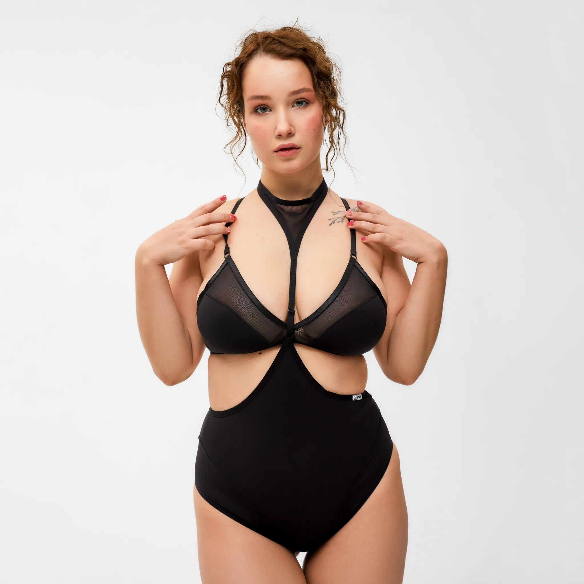 Sexy Ultra High Waist Thong Panties with Choker - Perfect for Lingerie, Role Play & Sensual Nights